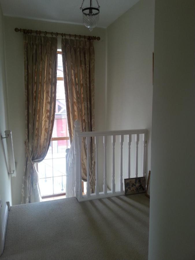 Banbridge Townhouse Apartment Luaran gambar